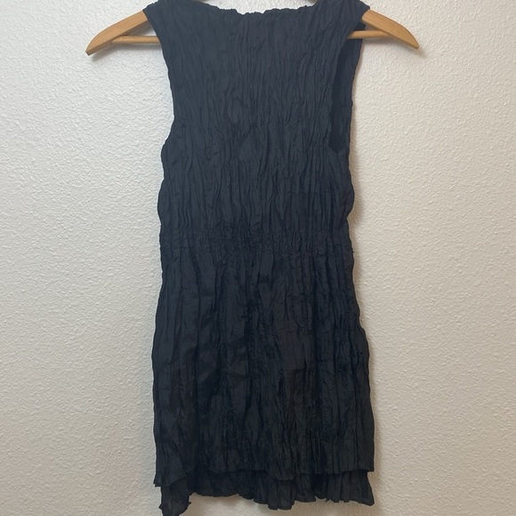 EUC J. Jill 100% Silk Black Crinkle Beaded Sleeveless Blouse Size S - Picture 4 of 7